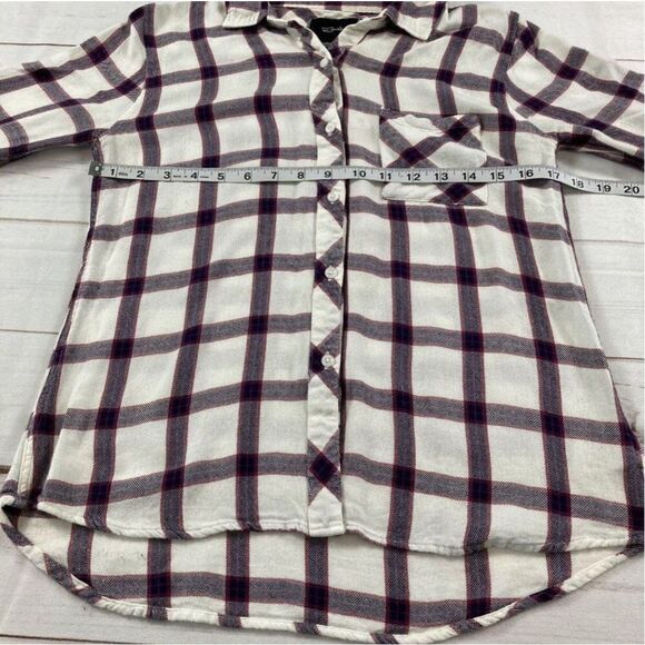 Rails Hunter White, Red, & Navy Blue Plaid Flannel Shirt Small - Picture 7 of 8